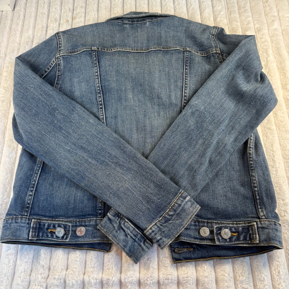Levis Trucker Jacket Medium Wash Denim Classic Fit Blue Jean Coat Womens M - Picture 9 of 11